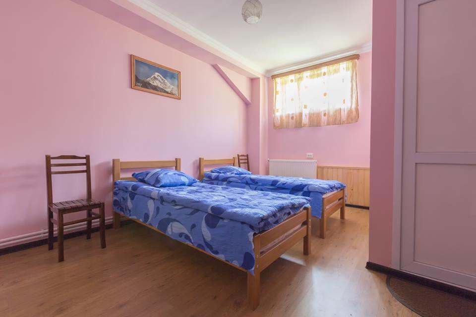 Hotel Nini Kazbegi Εξωτερικό φωτογραφία